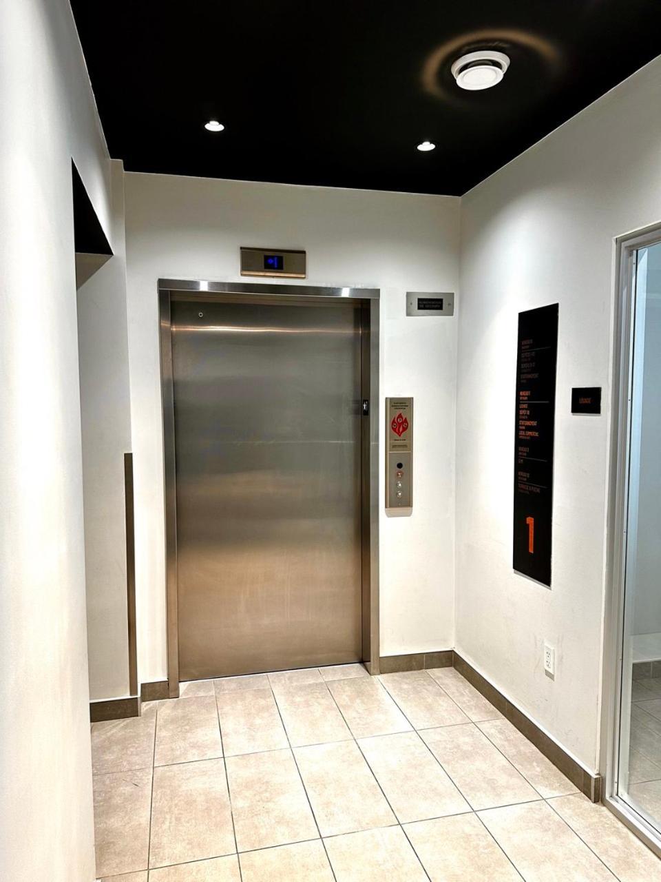 Initial / Espace M / Centre-Ville De Quebec Εξωτερικό φωτογραφία